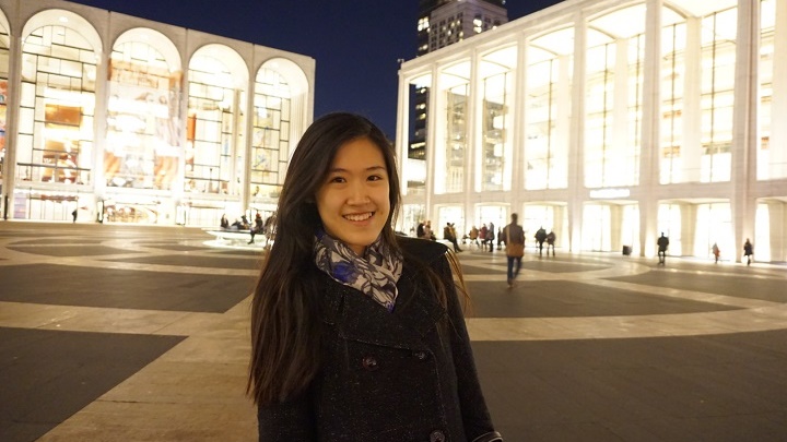 王俐力目前擔任企劃財務處計畫管控組專員負責審查貿協的業務預算，也在不同部門的討論中精進溝通協調的技巧。（圖片提供／王俐力）